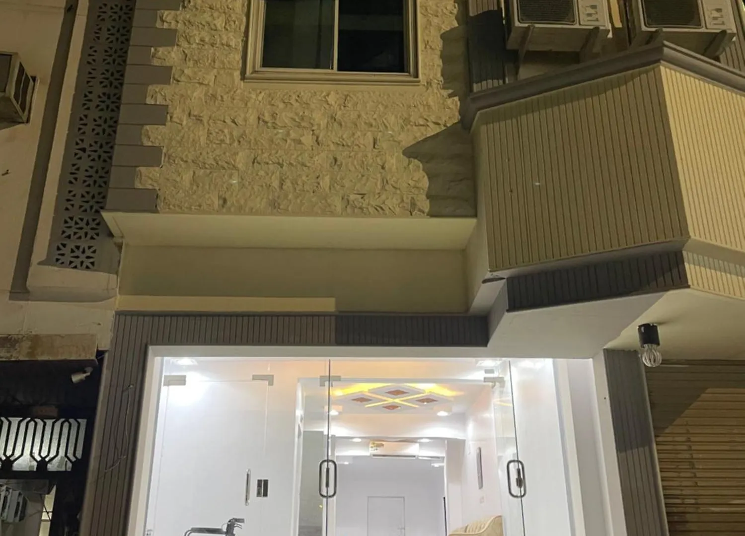 Safwat Alshindi Hotel Medina 0*,  Saudi Arabia